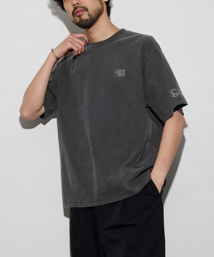 NBA × FREAK'S STORE Collaboration Random Team Logo Backprint Crewneck T-Shirt