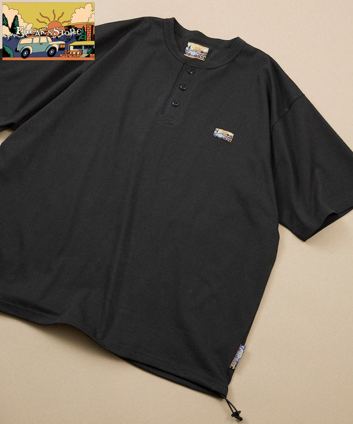 FREAK'S STORE for BEACH & FES Relax Fit One Point Logo Spindle Henley Neck T-Shirt