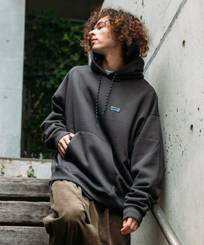 Big silhouette one-point logo pullover hoodie/hem cord/back brushed 【limited edition】