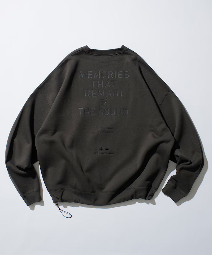 Big silhouette one-point embroidery back print hem code crew neck sweatshirt 【limited edition】