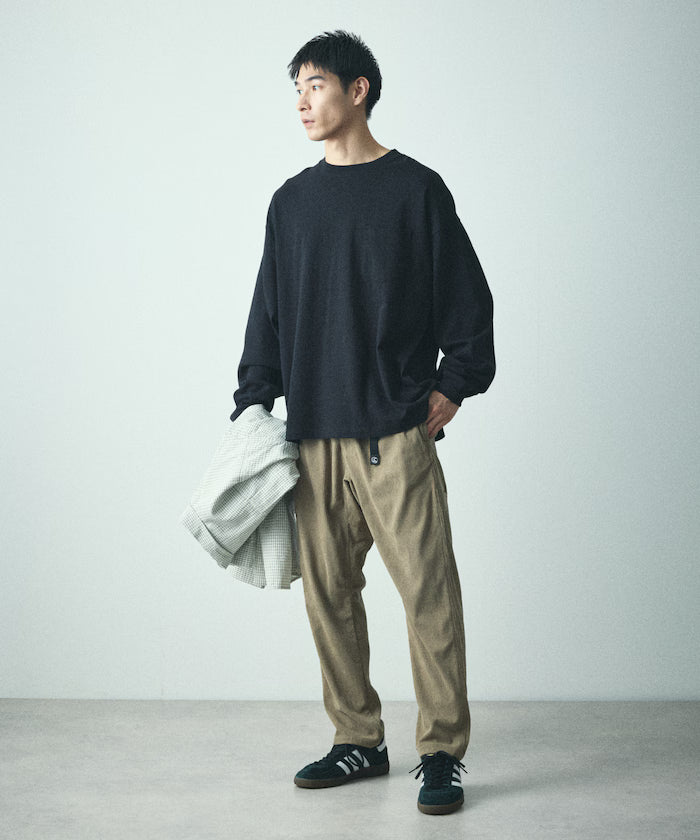 Basic silhouette corduroy climbing pants / tapered silhouette [limited edition]