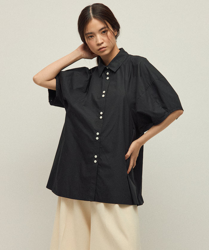 Switching Design Balloon Sleeve Shirt / 5-Minute Sleeve Blouse