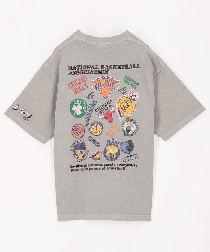 NBA × FREAK'S STORE Collaboration Random Team Logo Backprint Crewneck T-Shirt
