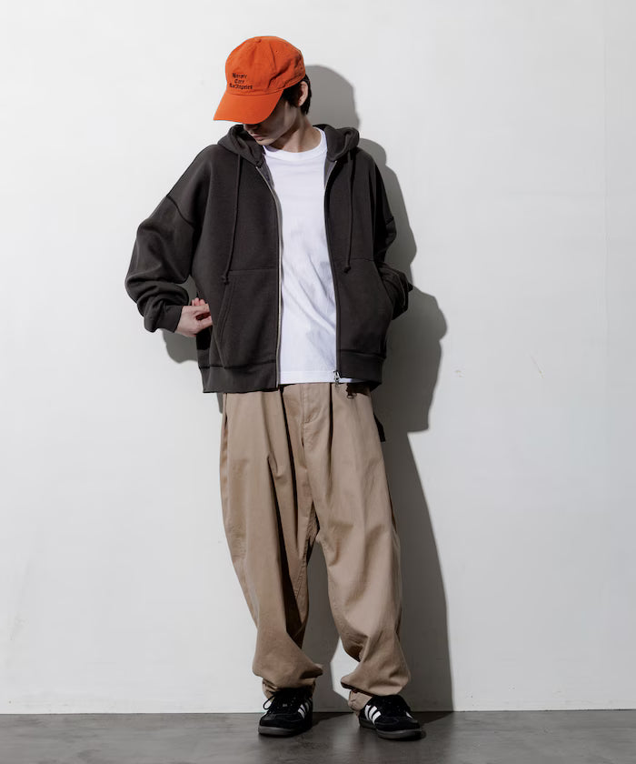 Relaxed Fit Zip-Up Hoodie 【Limited Edition】