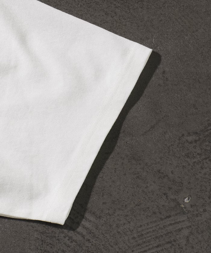 【EXCLUSIVE】BILLIE EILISH S/S Tee/Billie Eilish Front Print T-Shirt