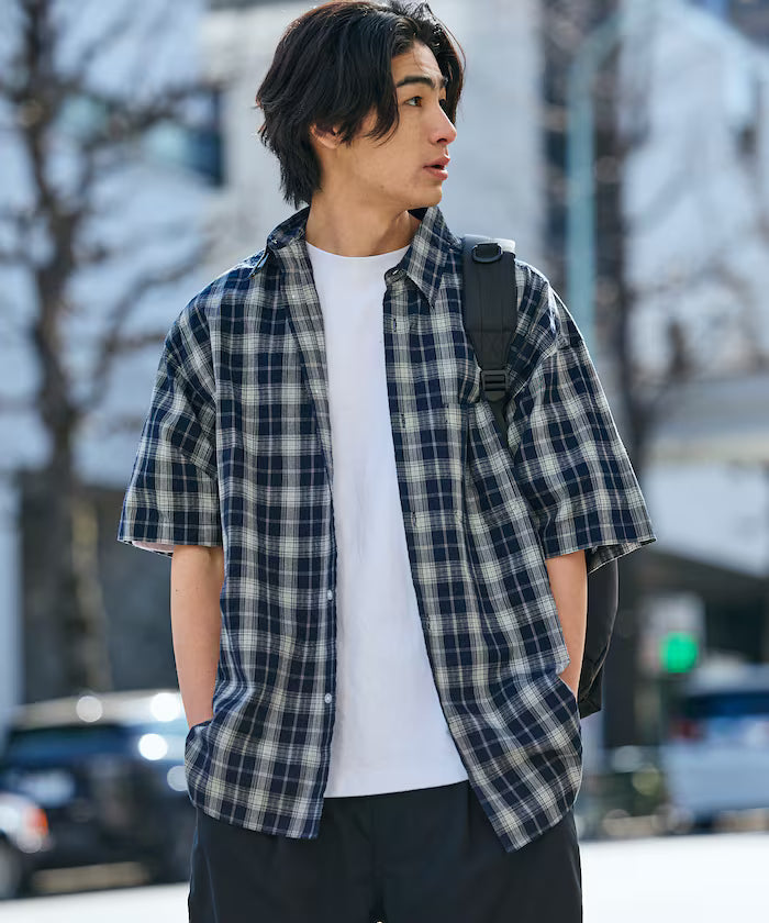 Relax Fit Regular Collar Sheer Seersucker Short Sleeve Shirt 【Limited Edition】
