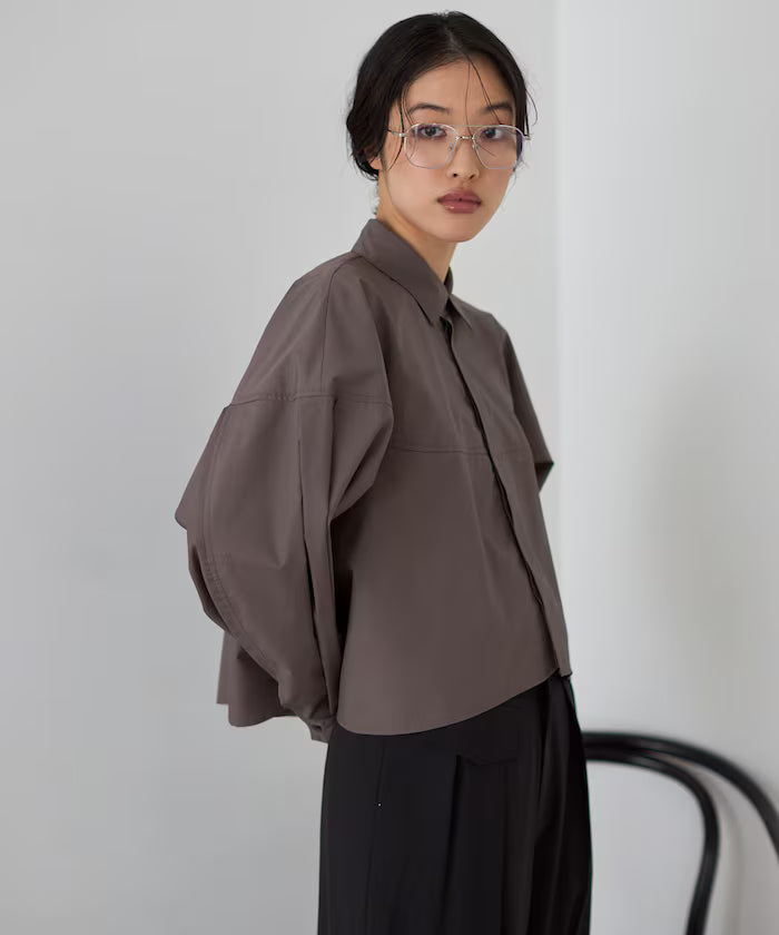 Release on March 11 at 12:00 - Switch Design Short Blouse