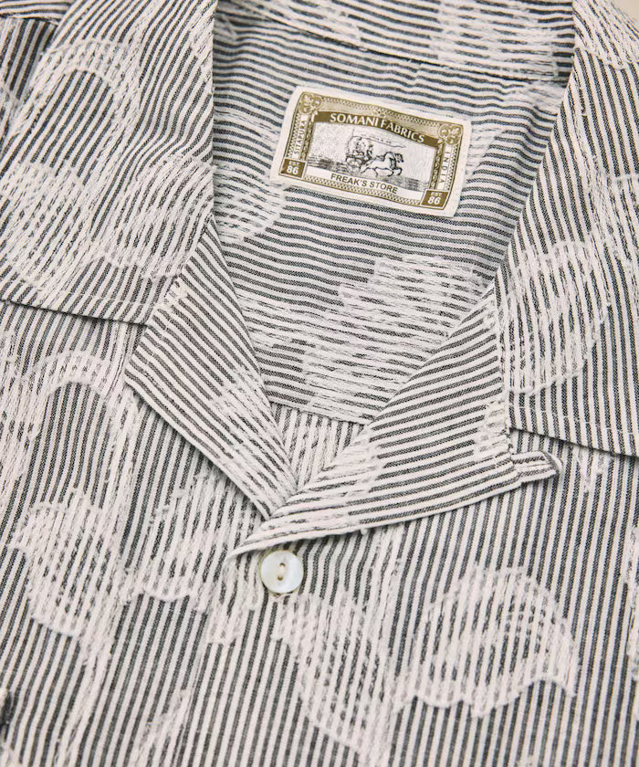 India-made Relaxed Fit Cut Jacquard Stripe Open Collar Short Sleeve Shirt
