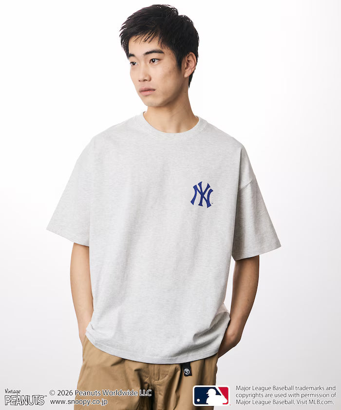 PEANUTS×MLB Exclusive Big Silhouette Back Print T-Shirt / YANKEES 【Limited Edition】