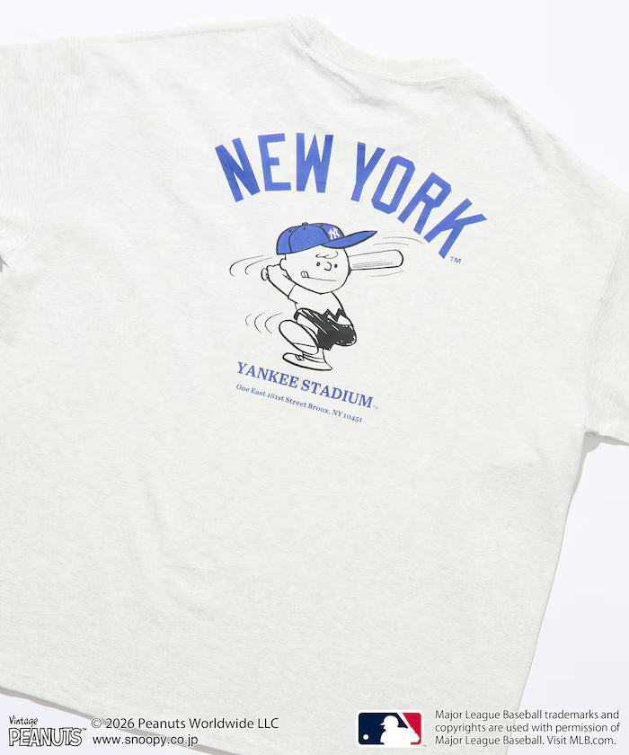 PEANUTS×MLB Exclusive Big Silhouette Back Print T-Shirt / YANKEES 【Limited Edition】