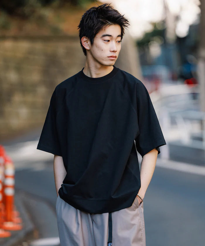 STORATECH/Stratech Lightweight Wide Silhouette Raglan T-Shirt/Antibacterial/Odor Resistant/Antimicrobial/UV Cut/Contact Cooling Moisture-Wicking 【Limited Edition】