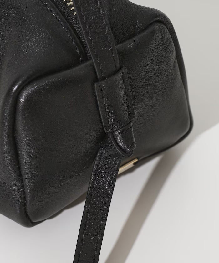 Leather Roll Boston Bag / Cowhide / Water-Repellent Leather