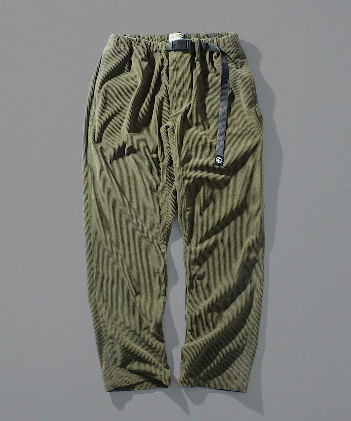 Basic silhouette corduroy climbing pants / tapered silhouette [limited edition]