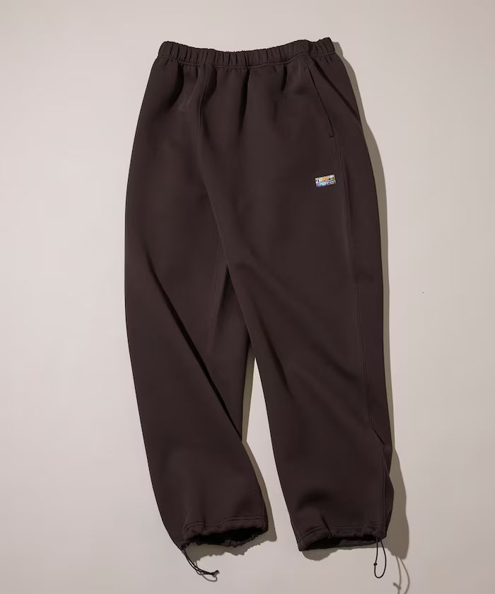 Big Silhouette Cardboard One Point Logo Spindle Sweat Pants - Brown