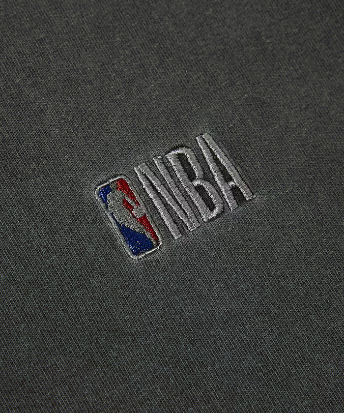 NBA × FREAK'S STORE Collaboration Random Team Logo Backprint Crewneck T-Shirt