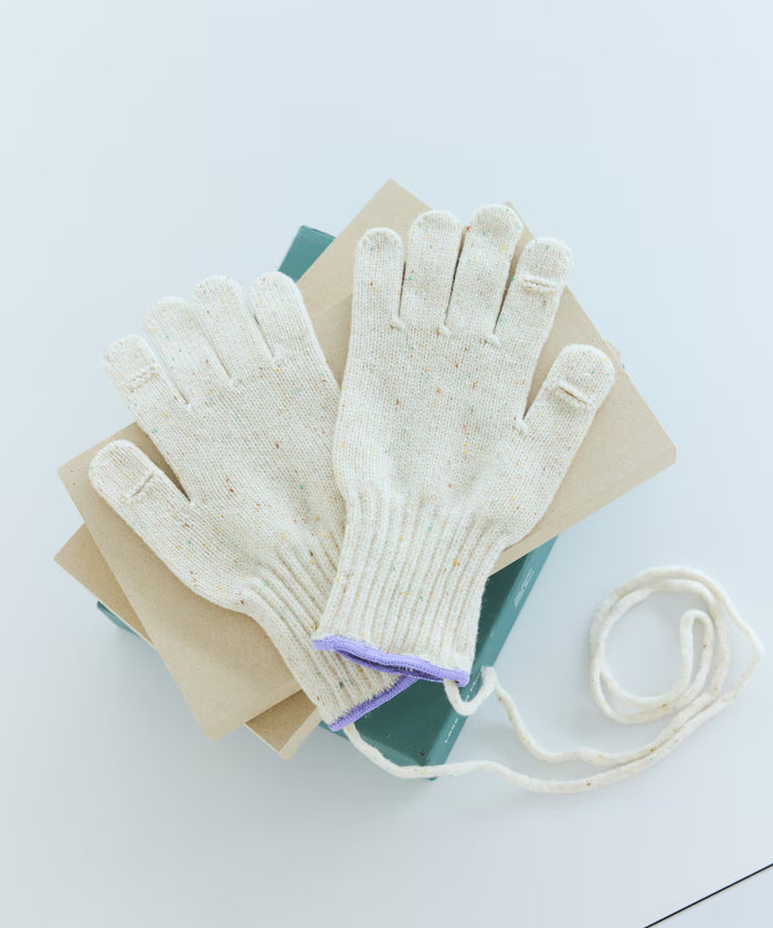 WOOL EASY SLIT GLOVE Wool Easy Glove with Smartphone-Compatible Slit - Natural