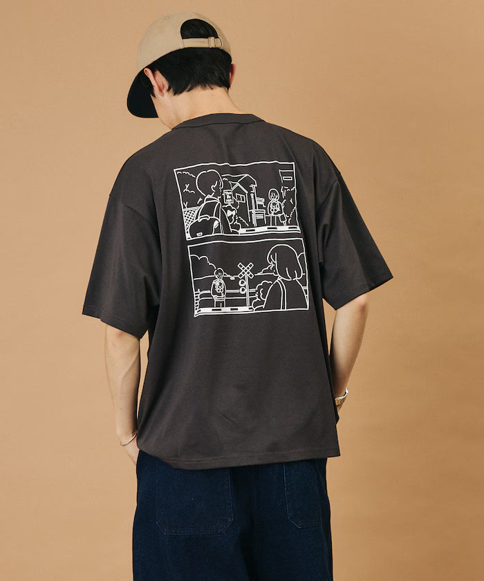 tombonia/Tombonia Back Print Crew Neck T-Shirt/Boy Meets Girl