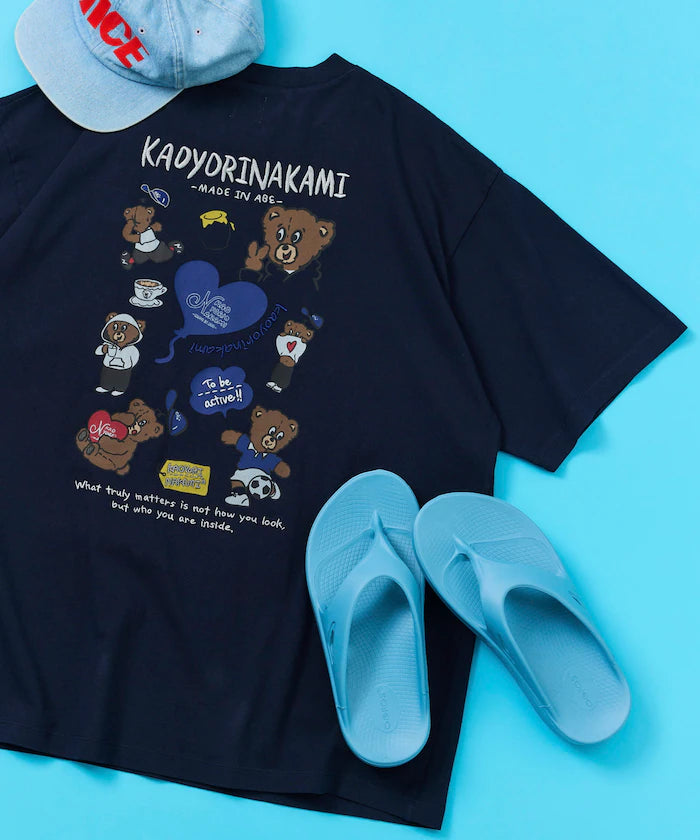 [May 22 12:00 Sales Start] kaoyorinakami × FREAK'S STORE / Kaoyorinakami Special Edition Random Bear Tee - Navy