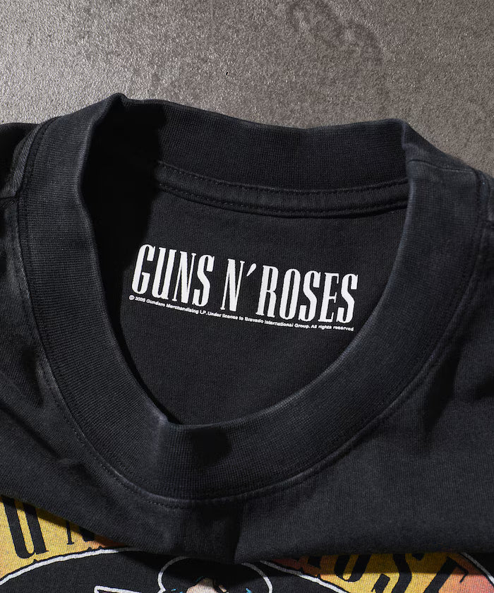 【EXCLUSIVE】GUNS N ROSES Guns and Roses Front Print Crew Neck T-Shirt