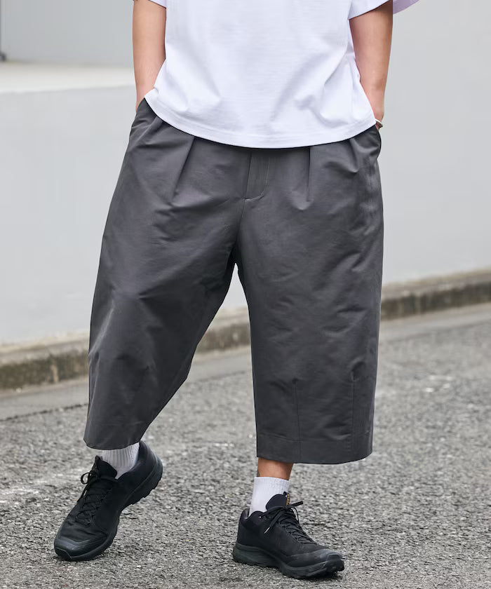 Limited Release Drymix(R) Dry Mix Wide Silhouette Tuck Three Quarter Pants Quick Dry UV Cut