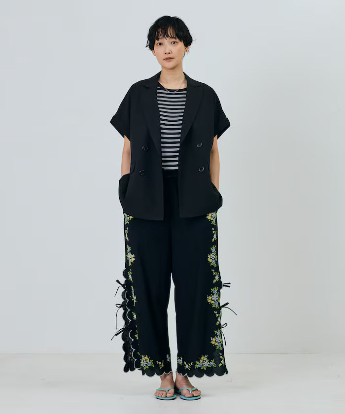 India Scallop Floral Embroidery Pants