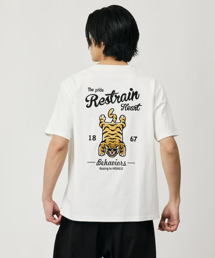 Big Silhouette Design Back Embroidery Crew Neck T-Shirt / TIGER 【Limited Edition】 - WHT-TIGER