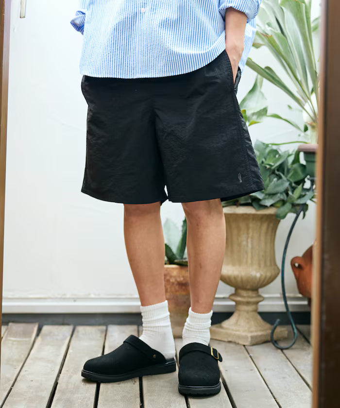 Nylon Medium Length Baggy Shorts