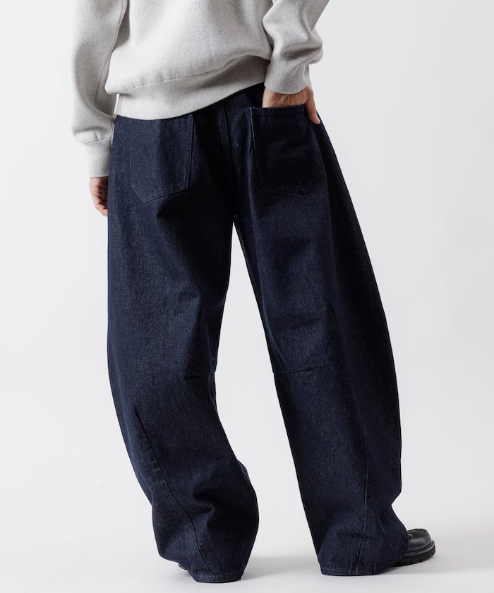Wide Silhouette Curve Denim Pants One Wash