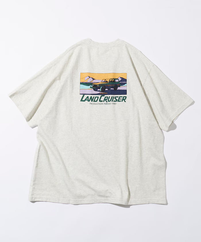 Relaxed Fit Land Cruiser 60 Back Print Short Sleeve Crew Neck T-Shirt