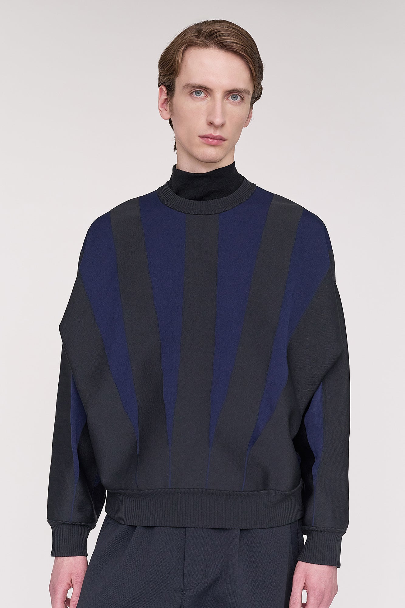 CONIC PULLOVER