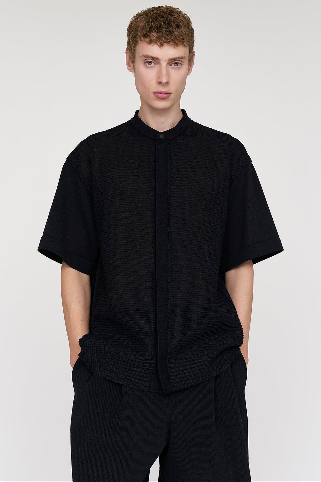 WAFFLE LUCENT SHORT SLEEVE SHIRT