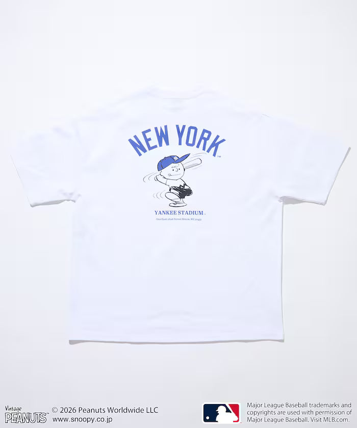 PEANUTS×MLB Exclusive Big Silhouette Back Print T-Shirt / YANKEES 【Limited Edition】