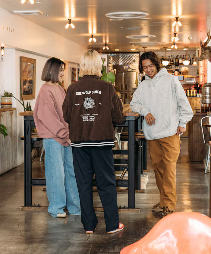 SHE WOLF DINER×FREAK'S STORE/She Wolf Diner Exclusive Big Silhouette Back Embroidered Crewneck Sweatshirt/WOLF [Limited Edition]