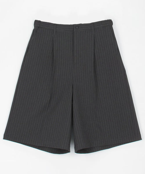 1-Tack Baggy Silhouette Slacks Short Pants - Gray Stripe