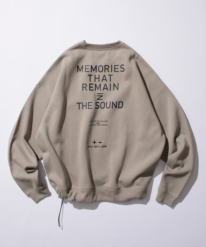 Big silhouette one-point embroidery back print hem code crew neck sweatshirt 【limited edition】