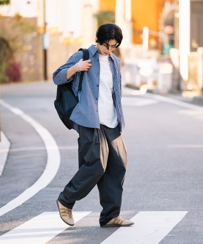 Wide Silhouette Double Tuck Poly Chino Slacks [Limited Edition]