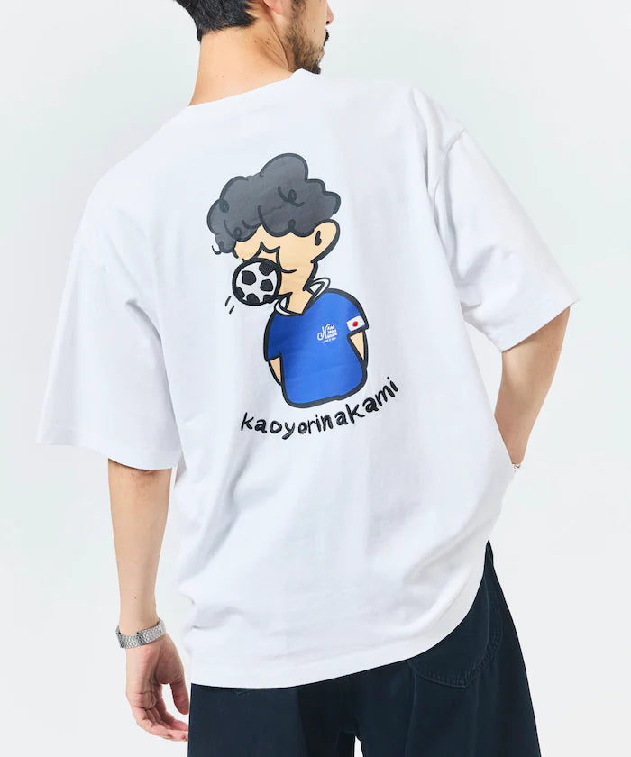 [Starting sale on May 22 at 12:00] kaoyorinakami × FREAK'S STORE/ Kaoyorinakami limited edition soccer ball boy Tee