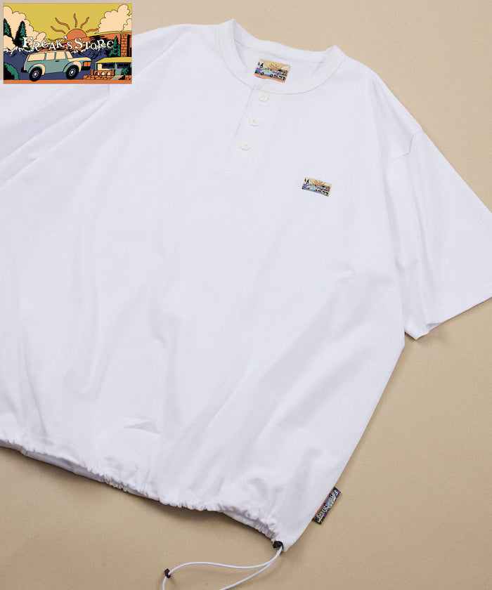 FREAK'S STORE for BEACH & FES Relax Fit One Point Logo Spindle Henley Neck T-Shirt - White