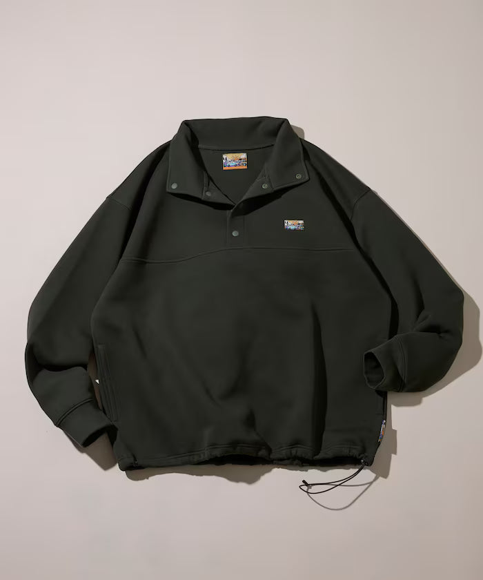 Big Silhouette Spindle Cardboard One Point Logo Snap Button Sweat