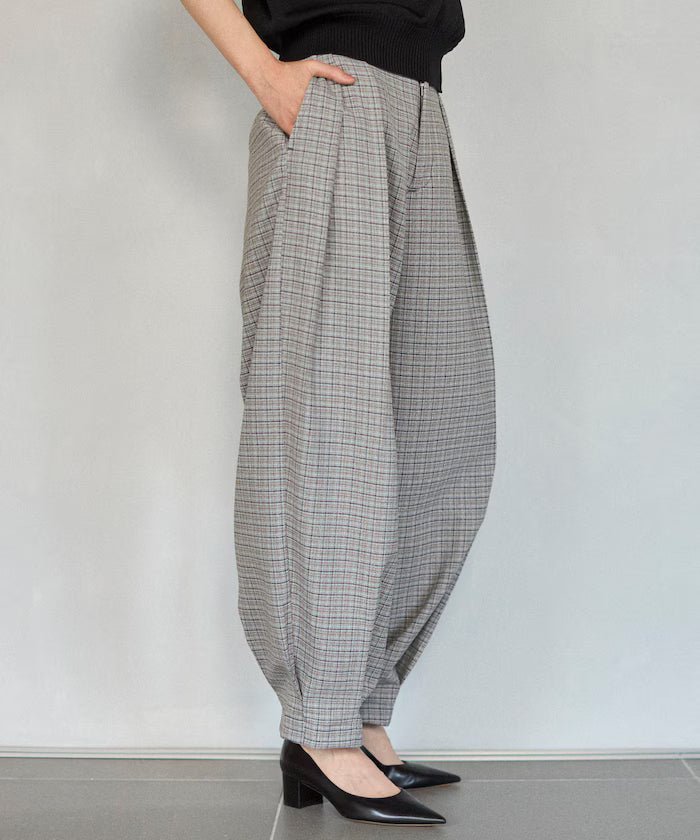 Karamichikku Kābī Pants / Setup Compatible