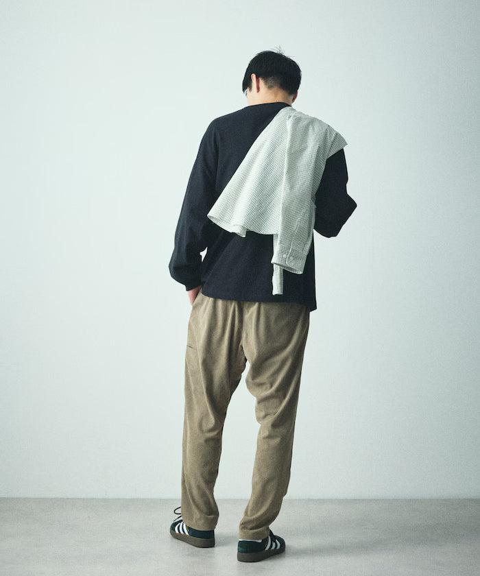 Basic silhouette corduroy climbing pants / tapered silhouette [limited edition]