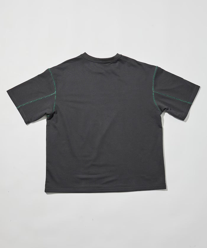 Boxy Silhouette Color Stitch Crew Neck T-Shirt