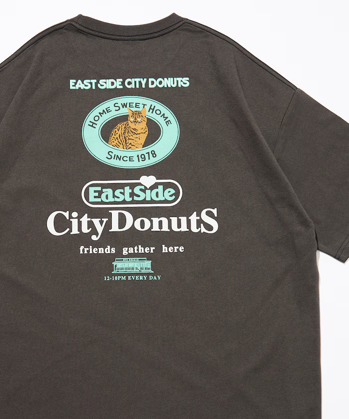 Big Silhouette Back Print Crew Neck T-Shirt / City Dounuts CAT [Limited Edition] - Ink Black