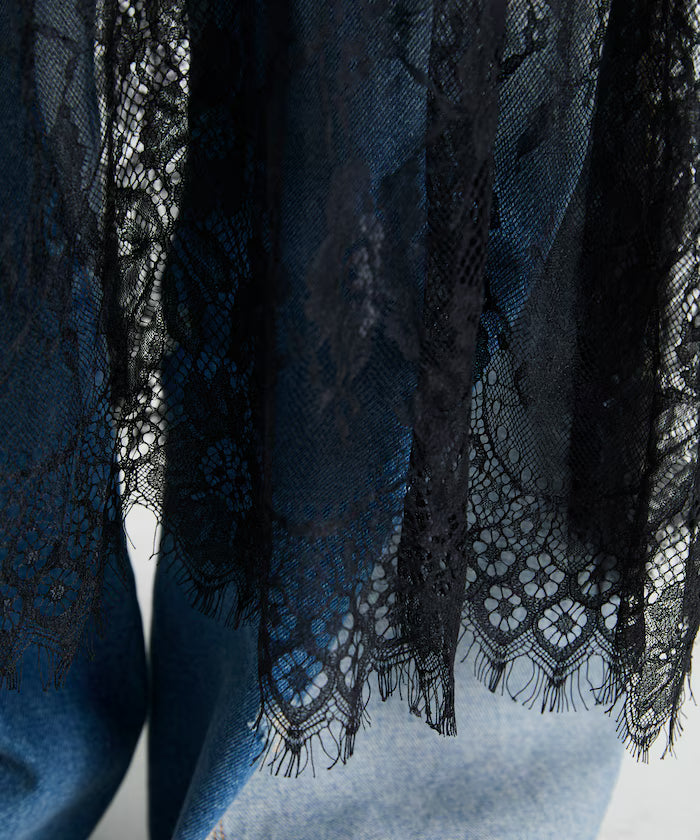T-shirt lace docking one-piece