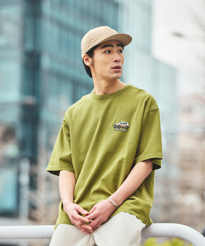 Relaxed Fit Land Cruiser 60 Back Print Short Sleeve Crew Neck T-Shirt