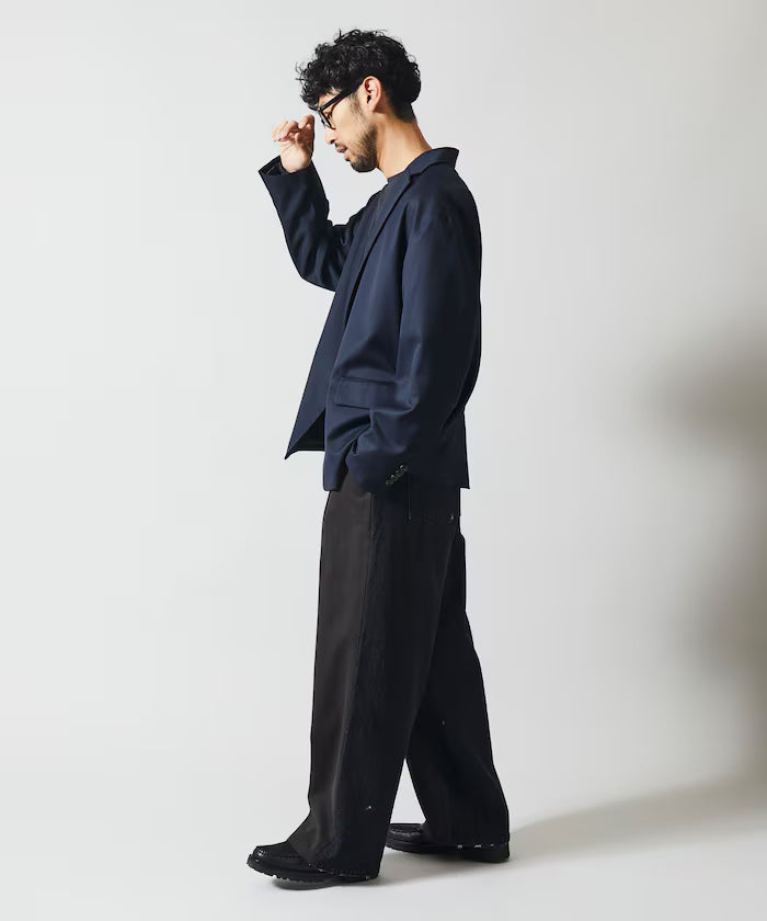 Sleeve-Contrast Tailored Jacket / Relaxed Fit