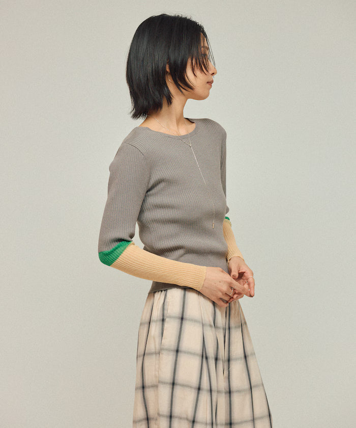 Functional material silk blend color block knit pullover / anti-pill / machine washable