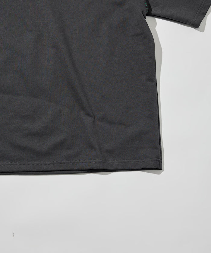 Boxy Silhouette Color Stitch Crew Neck T-Shirt