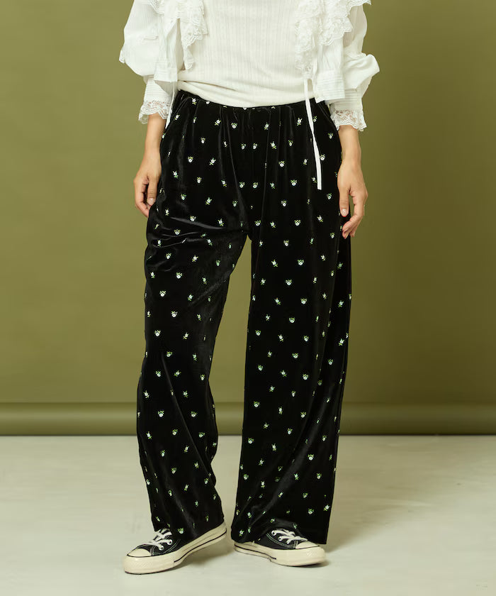 Small Flower Embroidery Velvet Pants