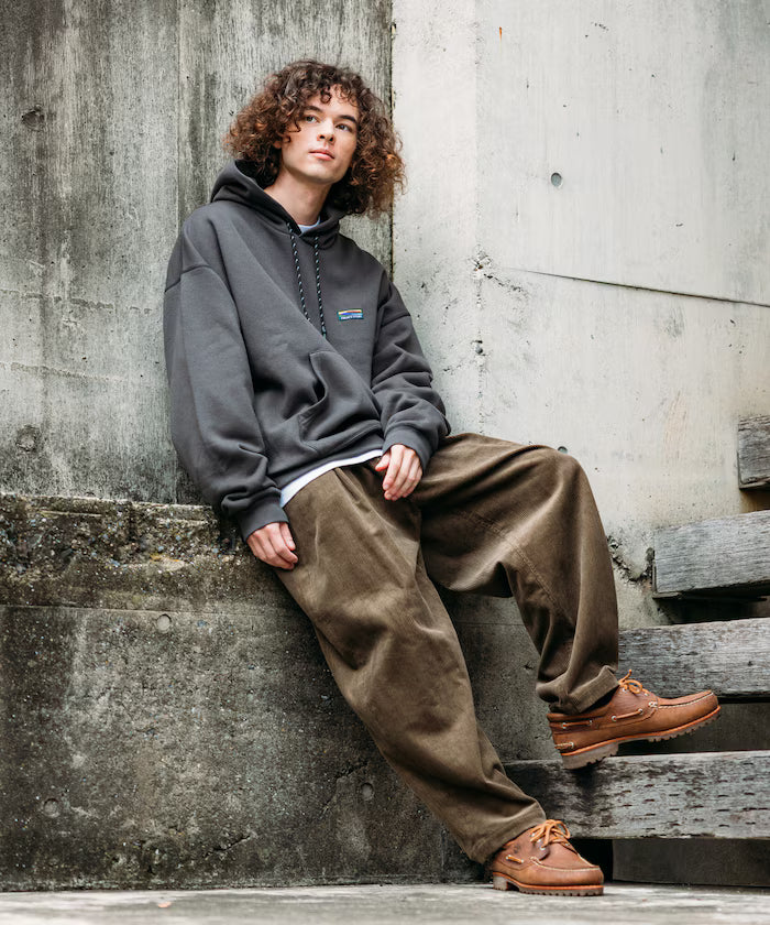 Big silhouette one-point logo pullover hoodie/hem cord/back brushed 【limited edition】